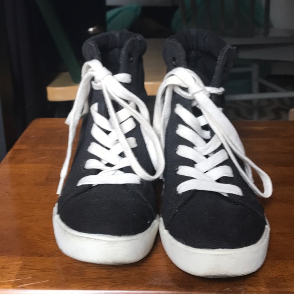 Forever 21 Shoes - Forever 21 wedges sneakers sz 6